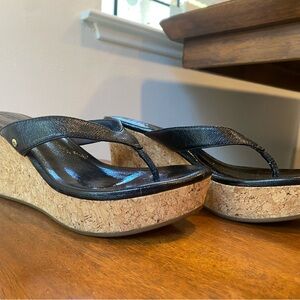 ✨Ugg Black Cork Wedge Sandals✨